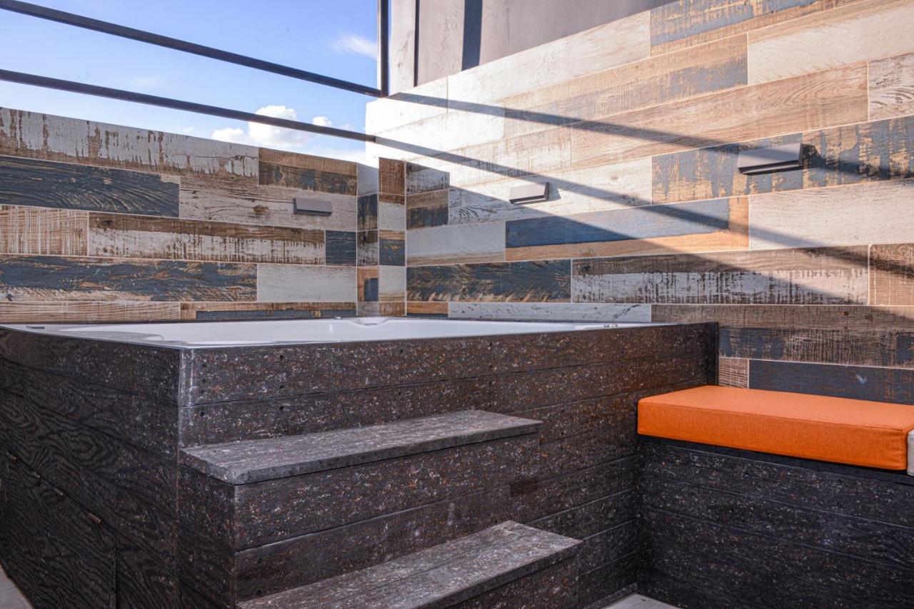 Apartamento Lleras Ac Hot Tub Medellín Exterior foto