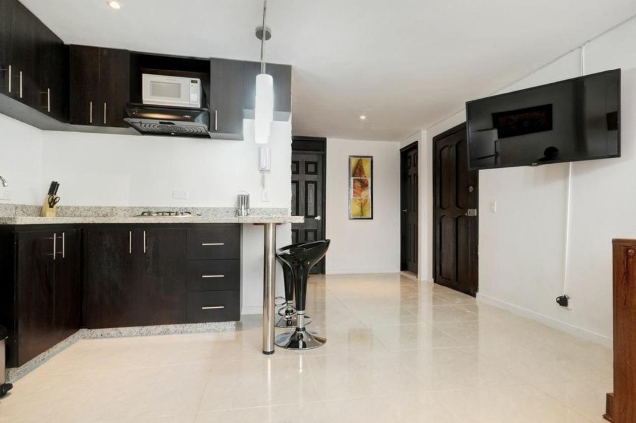 Apartamento Lleras Ac Hot Tub Medellín Exterior foto